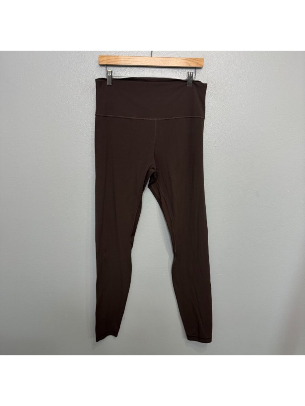 LULULEMON Align High-Rise Pant 31" in Espresso size 14